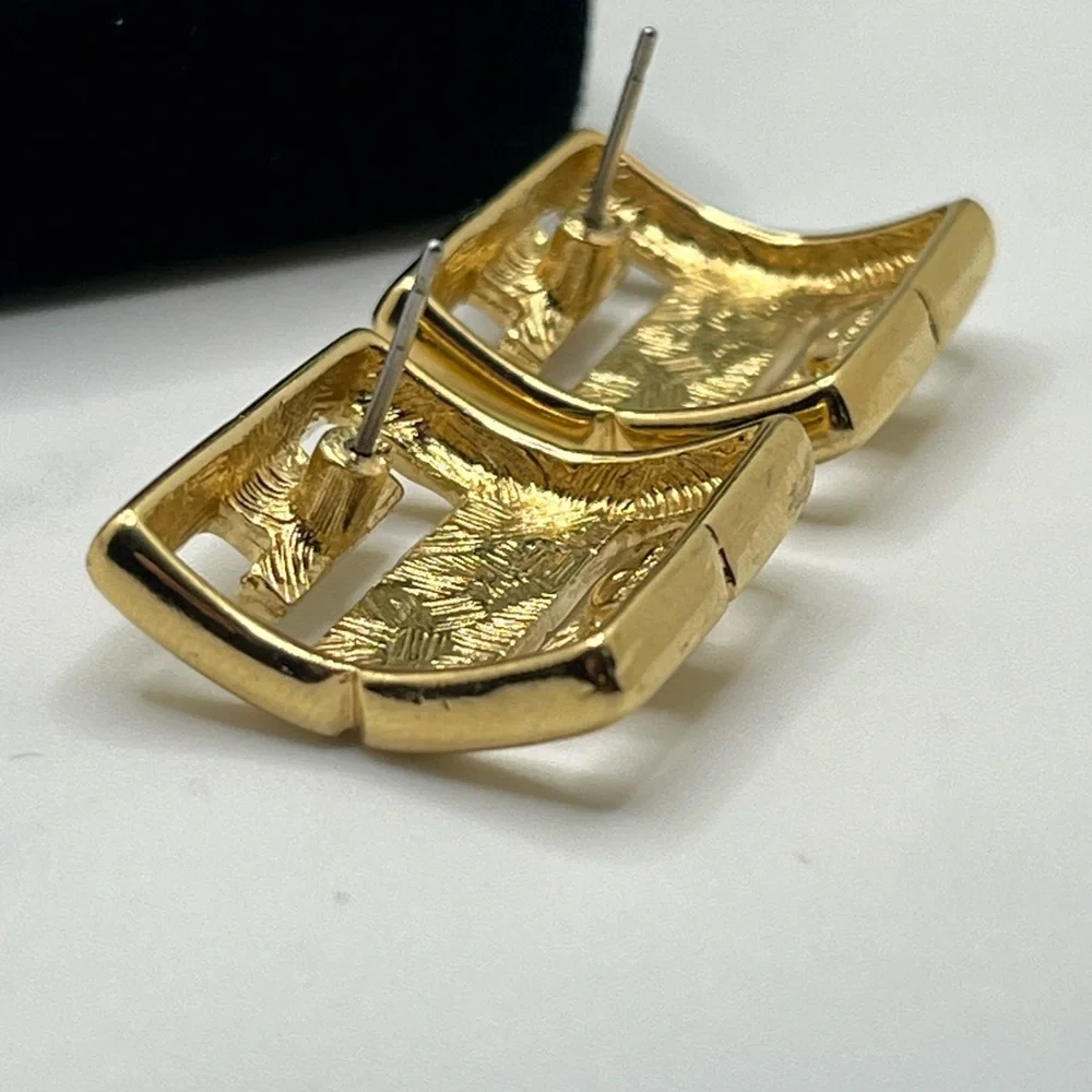 Vintage Givenchy G Logo Gold Tone Stud Earrings - Picture 8 of 9